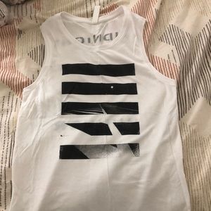 Under Armour muscle tank